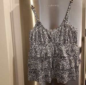 Black and white print tankini top